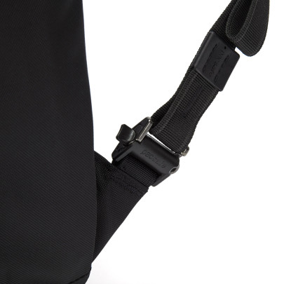 batoh Pacsafe INTASAFE X 15" LAPTOP BACKPACK