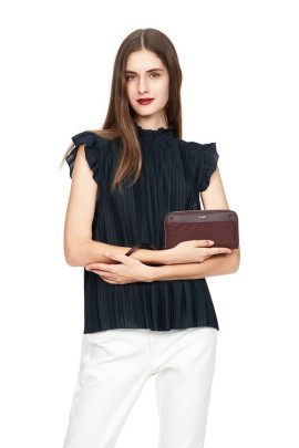Pacsafe Rfidsafe Continental Wallet - Women - vínová