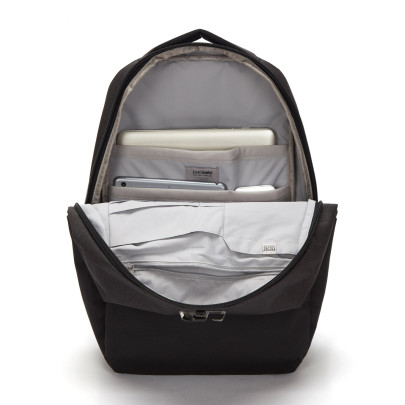 batoh Pacsafe INTASAFE X 15" LAPTOP BACKPACK