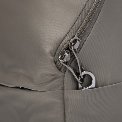 batoh Pacsafe Cruise Essentials Backpack