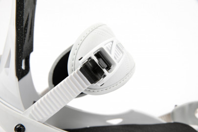 Snowboardové vázání Nitro Staxx