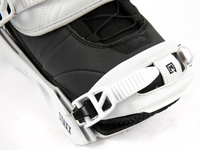 Snowboardové vázání Nitro Staxx