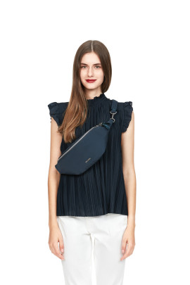 Pacsafe Stylesafe Slingpack - modrá