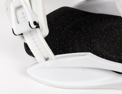 Snowboardové vázání Nitro Staxx