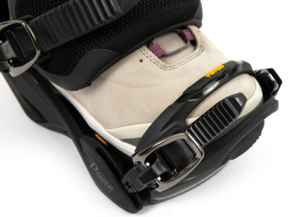 Dámské snowboardové vázání Nitro Poison