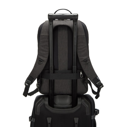 batoh Pacsafe Metrosafe X 20L Backpack