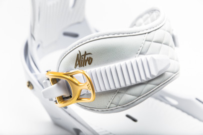 dámské snowboardové vázání Nitro RYTHM