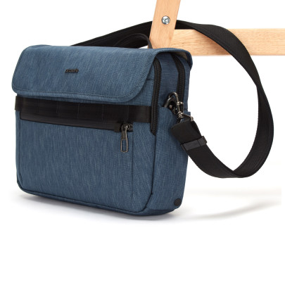 taška Pacsafe METROSAFE X MESSENGER
