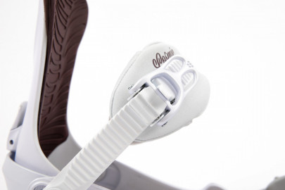 Dámské snowboardové vázání Nitro Cosmic