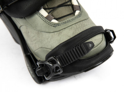 Dámské snowboardové vázání Nitro Cosmic