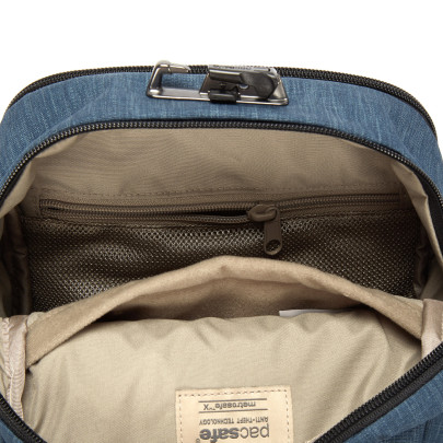 taška Pacsafe METROSAFE X VERTICAL CROSSBODYtaška Pacsafe METROSAFE X VERTICAL CROSSBODY
